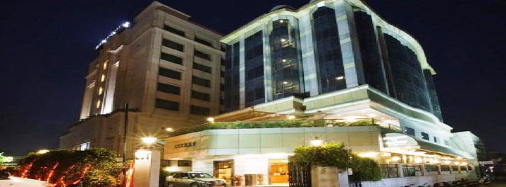 Hotel Zeeras - Varanasi 01.jpg